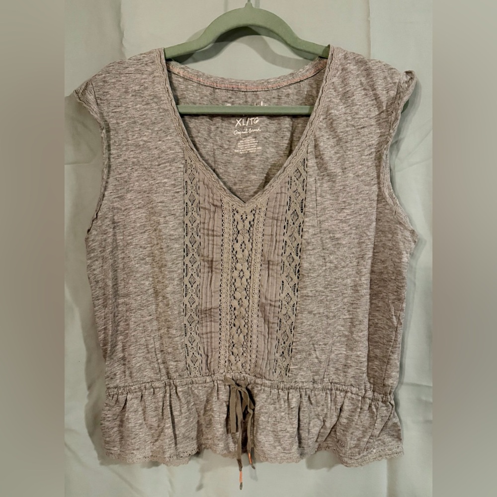 Aeropostale Heather Gray Lace Women's Blouse